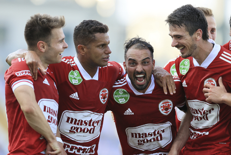 Pompás győzelem az Újpest otthonában!