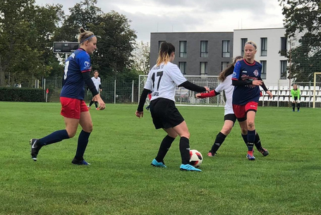 Fölényes győzelem, szoros vereség