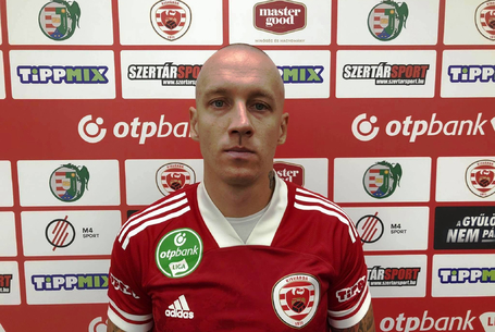 Örül, hogy itt lehet