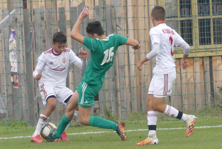 Győzelmi reményekkel szelték át az országot