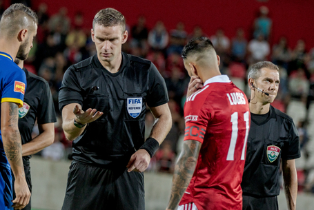 Mi is neki, ő is nekünk