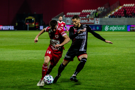 Fotókon az első hazai győzelem