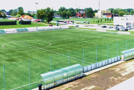 Zárt kapuk mögött a Várkert