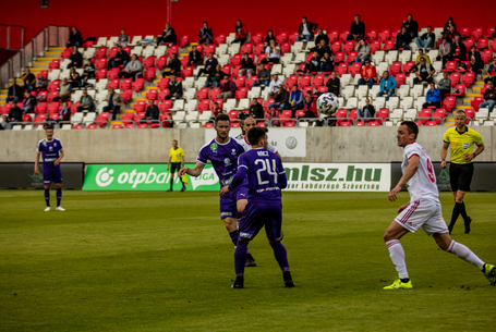 Minden harmadik székre lehet majd ülni