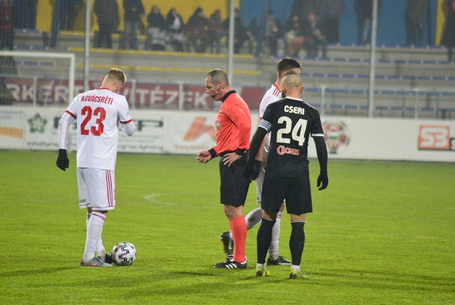 Visszaveszi a vezetést