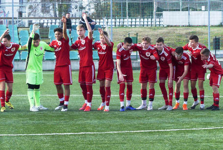 Ellentétes félidők után