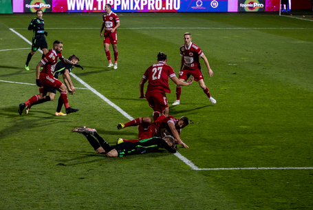 Bemelegítéstől az ünneplésig