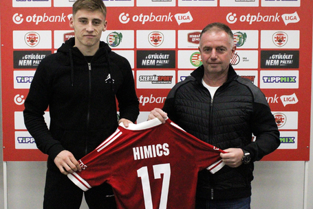 Akadémistából profi lett