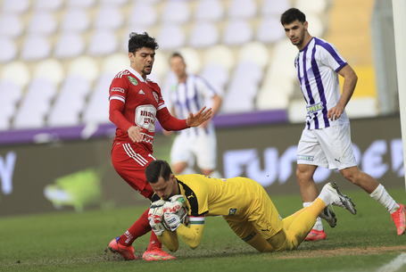 Gólok csak az Újpest részéről és csak szünet előtt