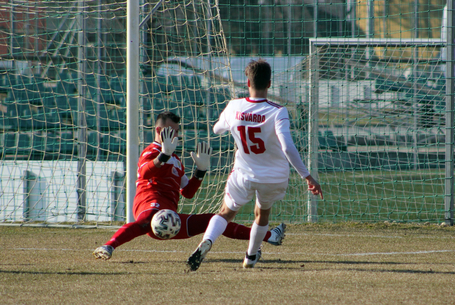 Hihetetlen kezdés, remek befejezés