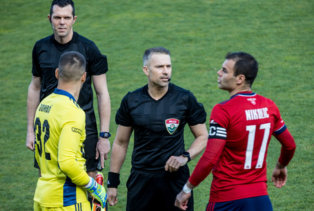 Mint az elsőn és az eddigi utolsón