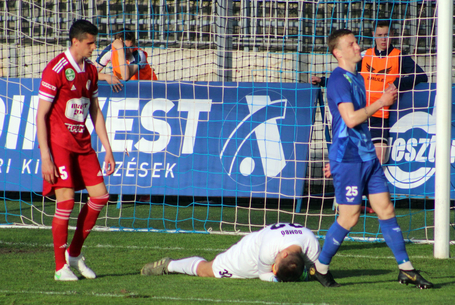 Egy lövés, egy védés