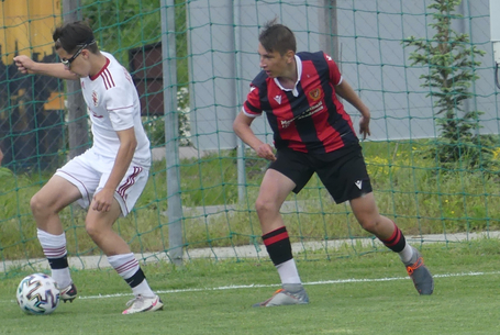 Megszorongatott bajnokesélyes