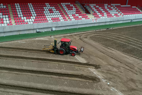 Alakul a világszínvonalú pálya