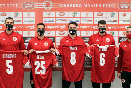 Bérletértékesítés és ankét