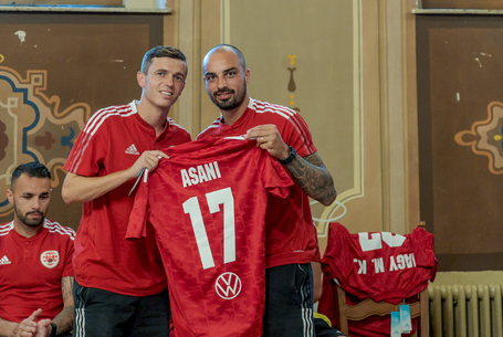 Mezátadási ceremónia