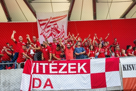 Szurkolóink figyelmébe ajánljuk