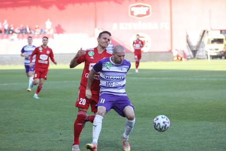 Először és harmadszor