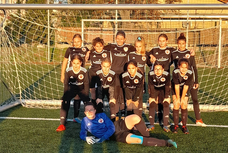 Nekik most teljesen nyolc