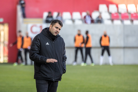 A stílusok harca Pakson