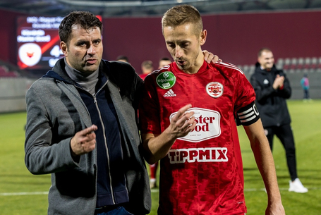 Kerestük Annácska szüleit