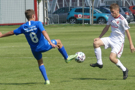 Új edzővel folytatja az U15-ös csapat