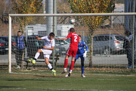 Két győzelem, két döntetlen, egy vereség