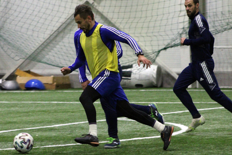 Edzésbe álltak edzőink