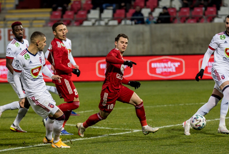 Tudják, mi forog kockán