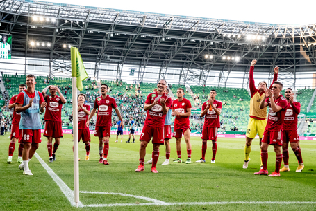 Legutóbb idegenben sikerült