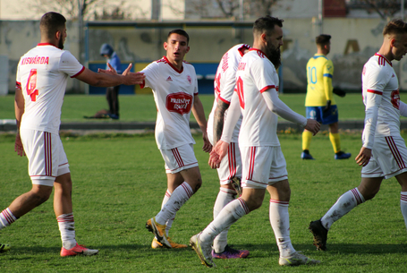 Fölényes győzelem az 1–1-ek fordulójában