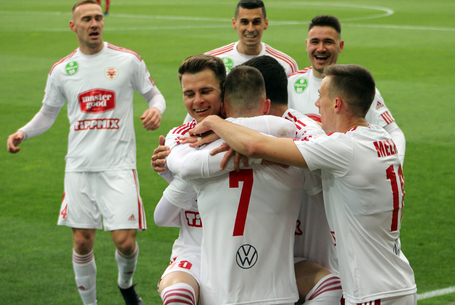 Vesztes meccs után is a válogatottban