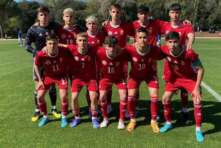 Kezdőként a döntetlent elérő válogatottban