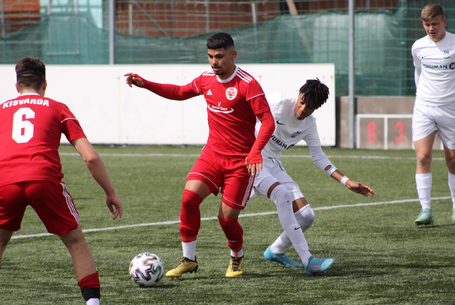 Két győzelem, egy döntetlen