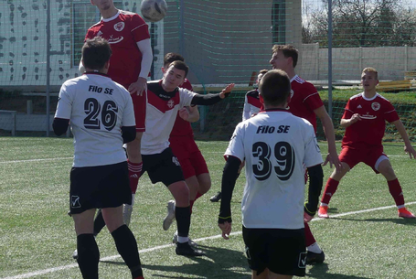 Tucatnál is több húsvéti gól