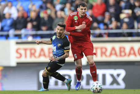 Be kellett érni a döntetlennel