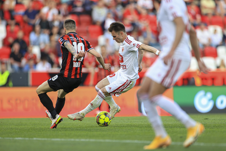 Nyolcból hét ellenfélnek betalált