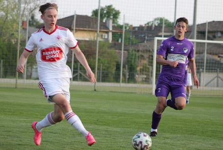 A tartalékcsapatok közül az élen