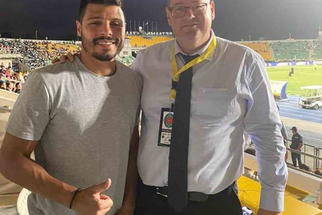 Gólerős kapus a lelátón