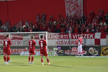 Győzelem a stadion születésnapján