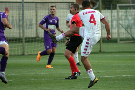 A negyedik győzelem, a második 4–0