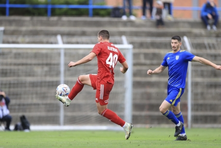 Pókhálózós és piruettes