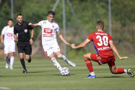 Az első egymás elleni meccs az élvonalban