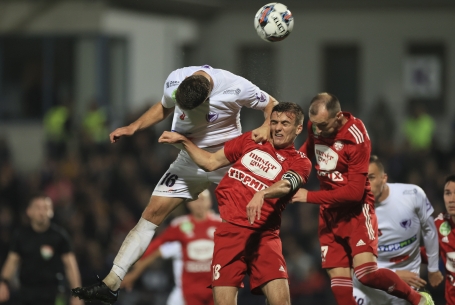 Ezredes és tízezredes