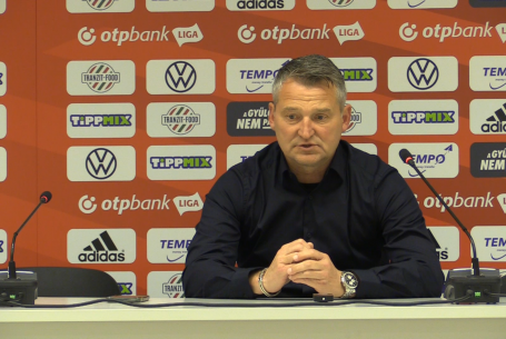 Mérkőzés utáni sajtótájékoztató