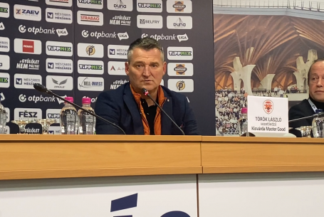 Mérkőzés utáni sajtótájékoztató