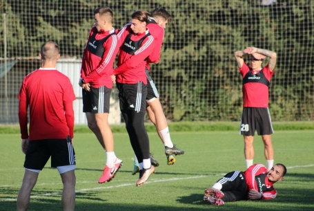 Utolsó edzés, táborzáró meccs