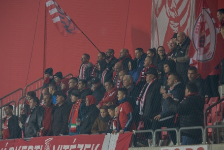 Fellebbviteli döntés: elhalasztva