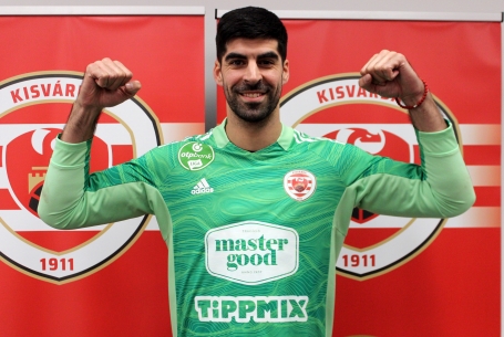 Válogatott kapust szerződtettünk