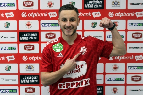 Fiatal balhátvédet szerződtettünk